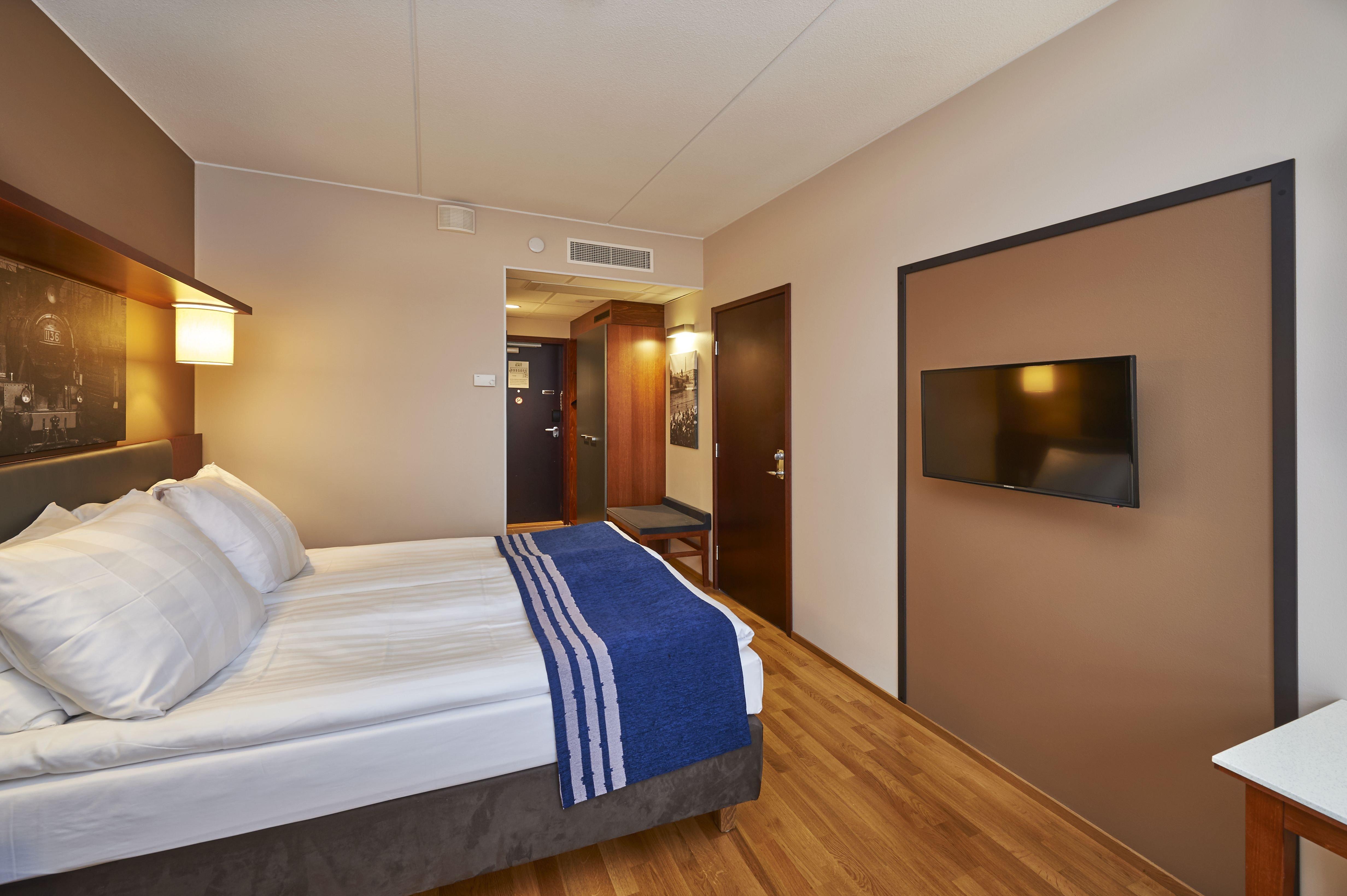 Holiday Inn Tampere - Central Station By Ihg Buitenkant foto