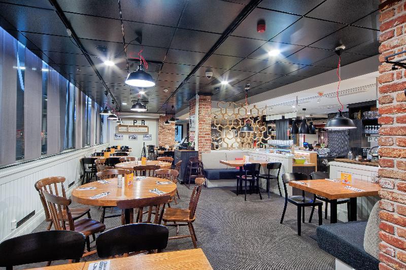 Holiday Inn Tampere - Central Station By Ihg Buitenkant foto